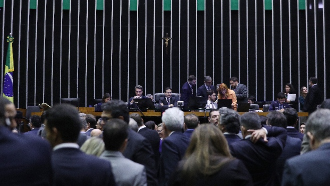 Câmara dos deputados Aprova Proibição de linguagem neutra em órgãos&nbsp;públicos