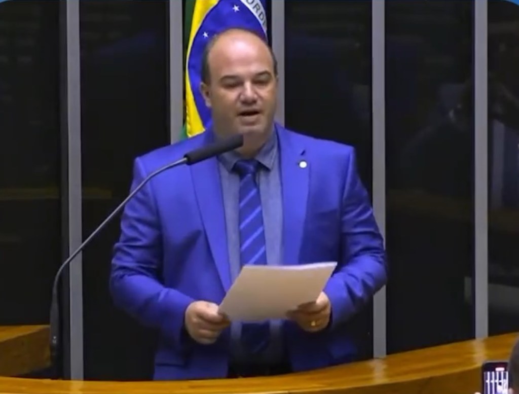 Murilo Gouvêa diz que: “em Itaperuna-RJ se constrói Pontes” presídio não!!!(assista ao&nbsp;vídeo)