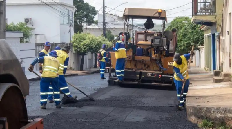 R$ 56 Milhões em obras Programas “Mutirão de Limpeza”e “Asfalto na Rua” Avançando a todo&nbsp;Vapor