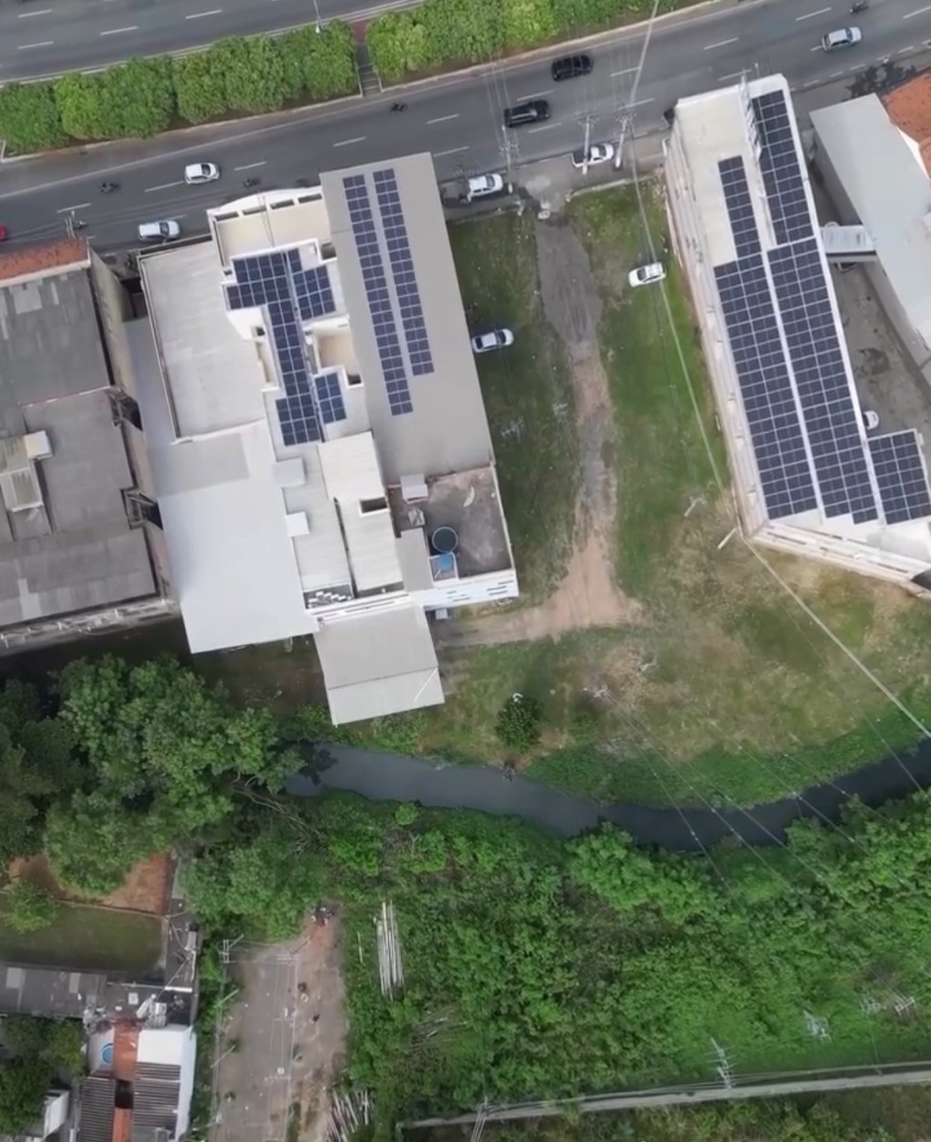 Acesso pela antiga Cerjita um desafogo para o trânsito de Itaperuna-RJ(vídeo).